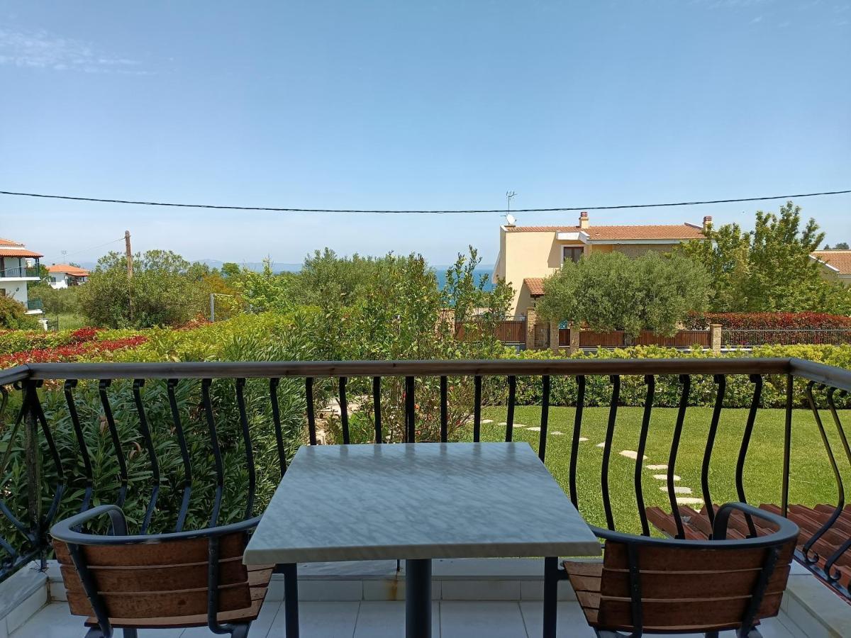 Marios Garden House Apartment Afytos Exterior foto