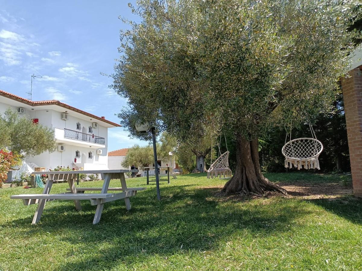 Marios Garden House Apartment Afytos Exterior foto